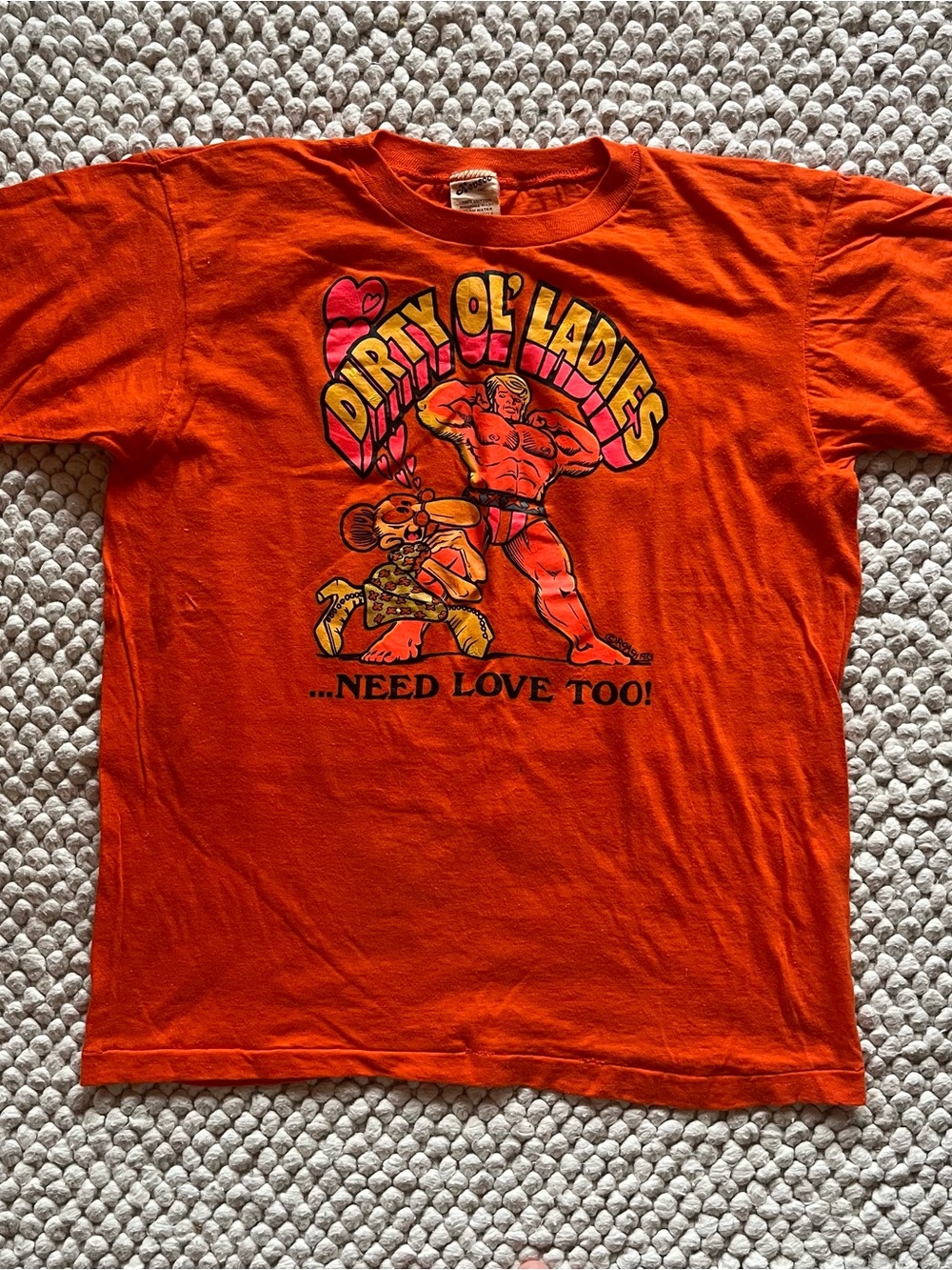 Silly vintage 'Dirty Ol' Ladies' Graphic Tee